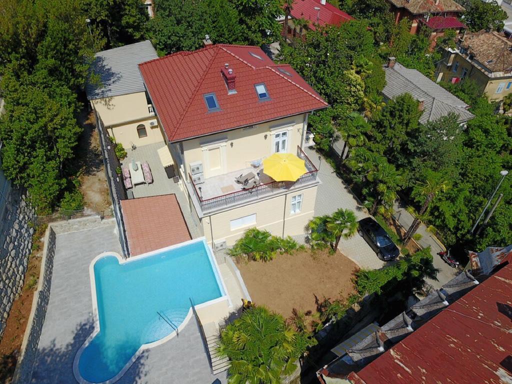 Apartments Villa Atta Opatija Exterior foto